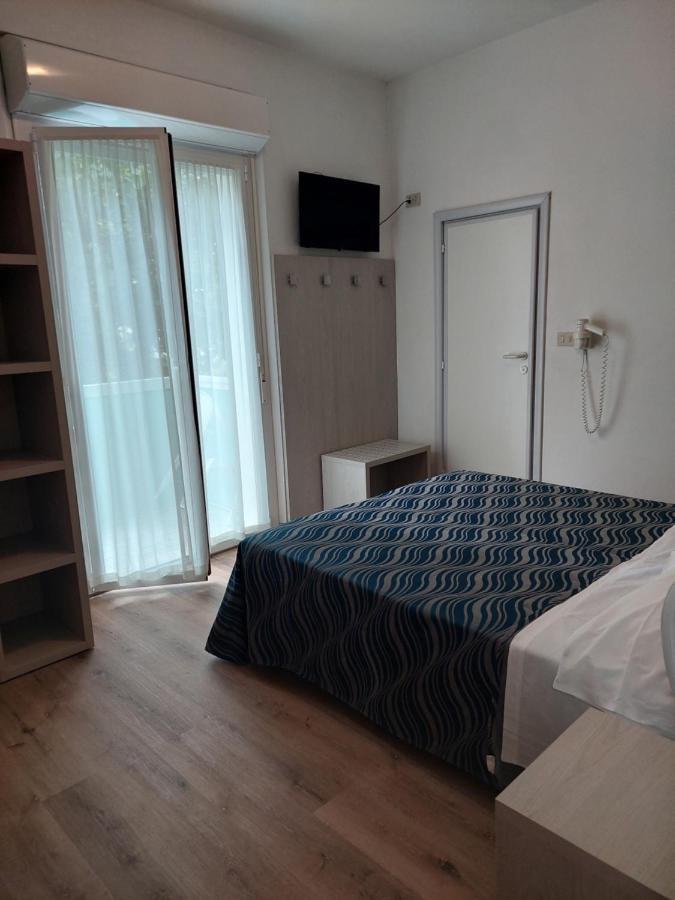Costa Del Sole Only Room Milano Marittima Kültér fotó
