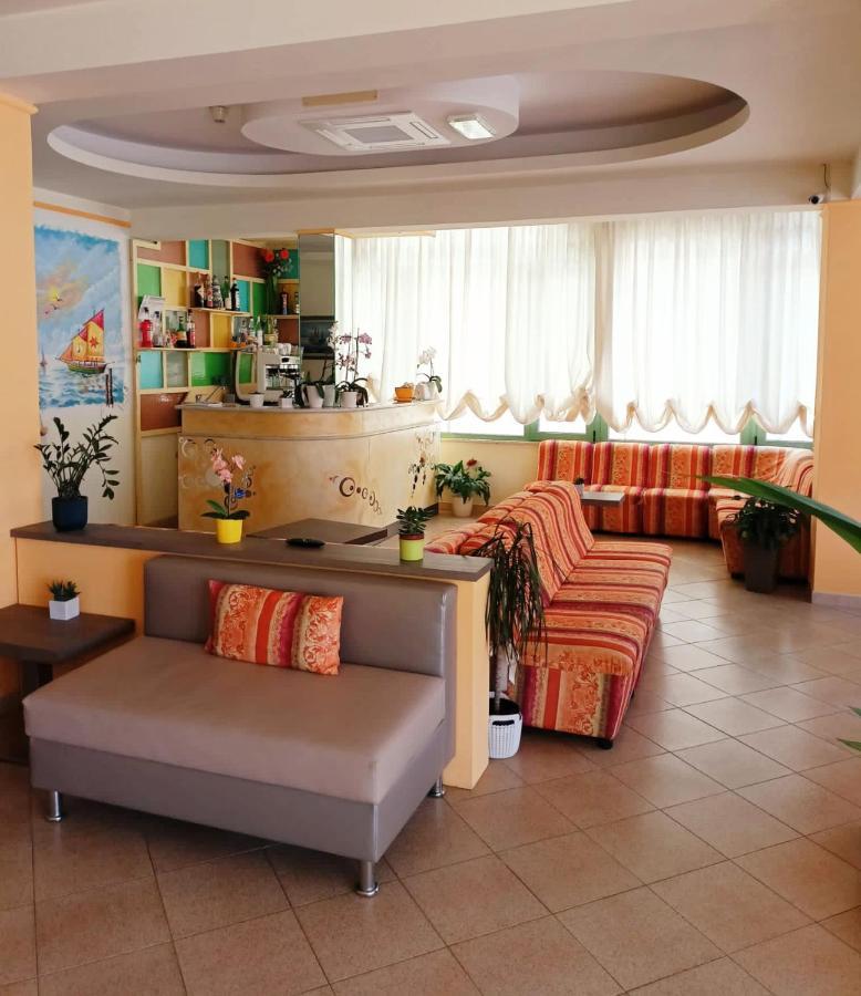 Costa Del Sole Only Room Milano Marittima Kültér fotó