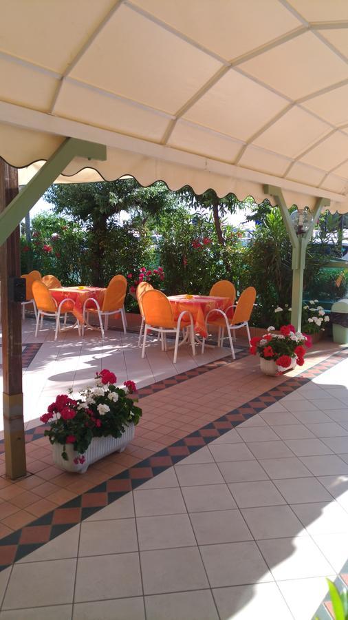 Costa Del Sole Only Room Milano Marittima Kültér fotó