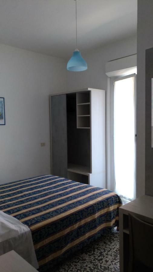 Costa Del Sole Only Room Milano Marittima Kültér fotó